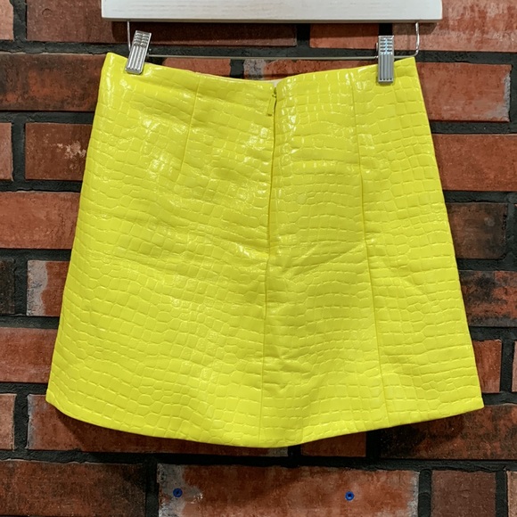 Tibi Croc Embossed Patent Mini Skirt in Yellow - Picture 6 of 10